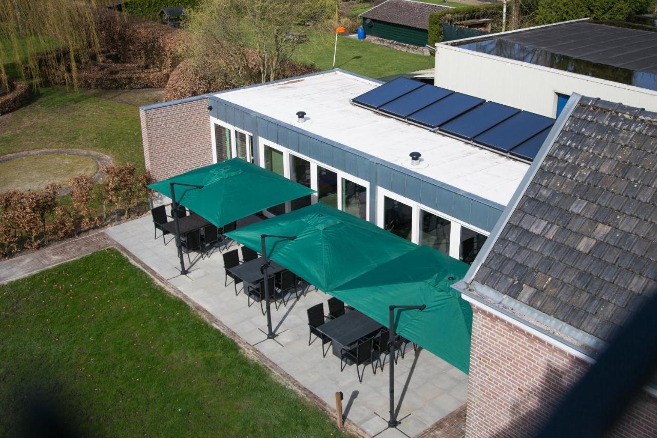 B&B Groepsaccommodatie De Pastorie Lage Mierde Экстерьер фото